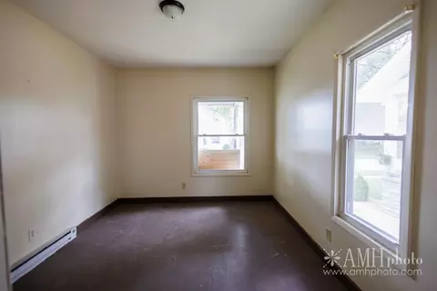 Bedroom - 360 S Elm Ave, Kankakee, IL 60901 photo 2 of 6