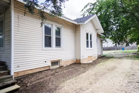 Other - 360 S Elm Ave, Kankakee, IL 60901 photo 1 of 8