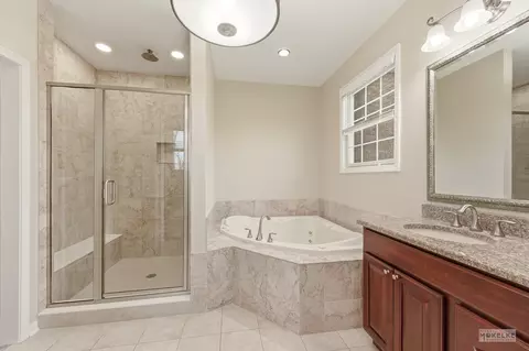 Bath - 2953 N 4459th Rd, Newark, IL 60541 photo 1 of 4