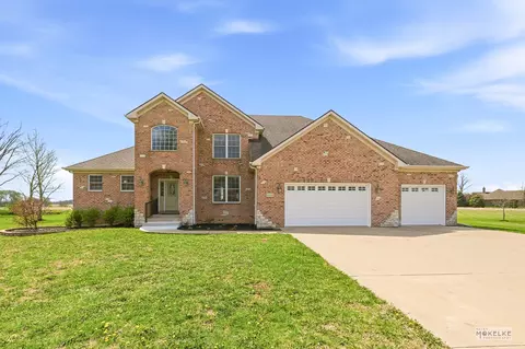 2953 N 4459th Rd, Newark, IL 60541