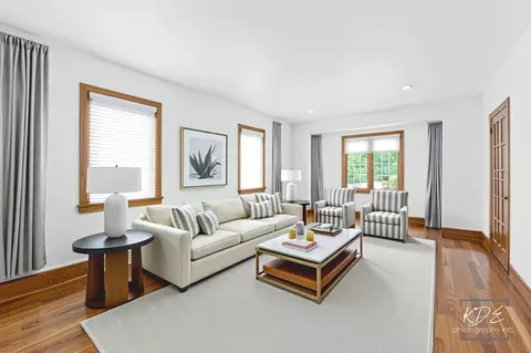 Living - 330 S Maple St, Itasca, IL 60143 photo 2 of 13