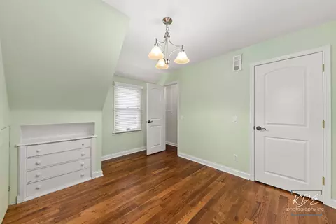 Bedroom - 330 S Maple St, Itasca, IL 60143 photo 7 of 8
