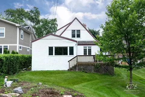 Exterior - 330 S Maple St, Itasca, IL 60143 photo 8 of 12