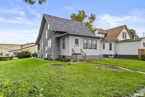 Other - 217 40th St, Moline, IL 61265 photo 8 of 8