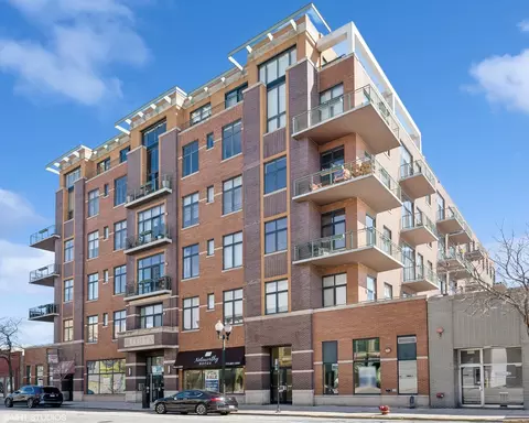 3631 N Halsted St #308, Chicago, IL 60613