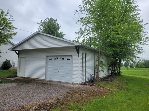 Other - 325 W North St, Dix, IL 62830 photo 10 of 16