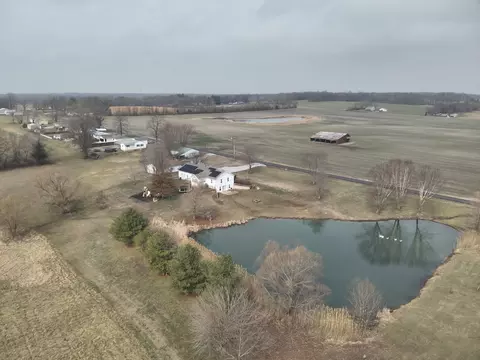 View/Area - 325 W North St, Dix, IL 62830 photo 5 of 7