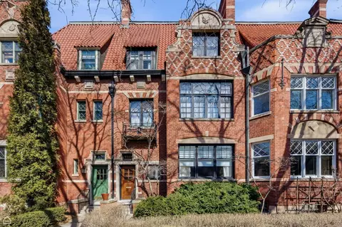 1222 E 56th St, Chicago, IL 60637