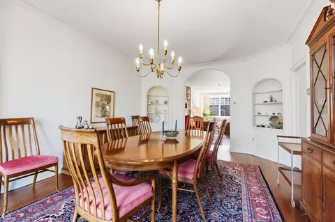 Dining - 1222 E 56th St, Chicago, IL 60637 photo 2 of 2