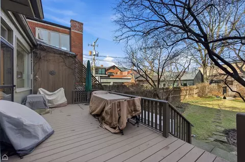 Exterior - 1222 E 56th St, Chicago, IL 60637 photo 3 of 5