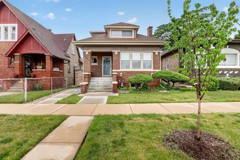 9347 S Loomis St, Chicago, IL 60620
