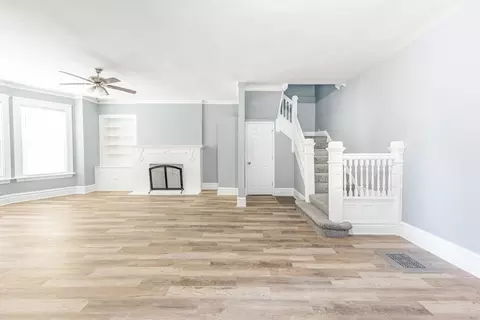 Living - 1310 E 72nd St, Chicago, IL 60619 photo 1 of 7