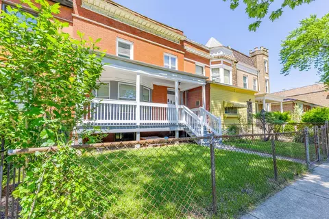 Exterior - 1310 E 72nd St, Chicago, IL 60619 photo 2 of 4
