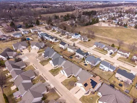 View/Area - 450 Beechwood Ct, Normal, IL 61761 photo 6 of 11