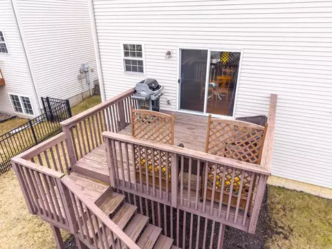 Exterior - 450 Beechwood Ct, Normal, IL 61761 photo 6 of 14
