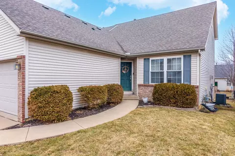 Exterior - 450 Beechwood Ct, Normal, IL 61761 photo 2 of 14