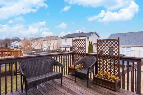 Exterior - 450 Beechwood Ct, Normal, IL 61761 photo 12 of 14