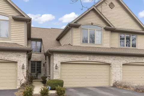26 W172 Klein Creek Dr, Winfield, IL 60190