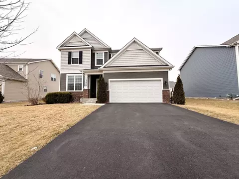 12460 S Compass Ave, Plainfield, IL 60585