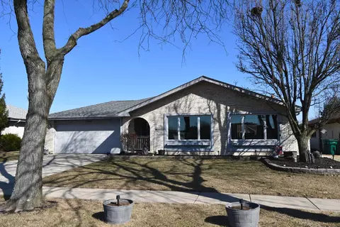 15545 Mimosa Dr, Orland Park, IL 60462