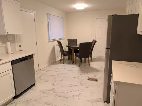 Dining - 1722 168th St, Hazel Crest, IL 60429 photo 1 of 1
