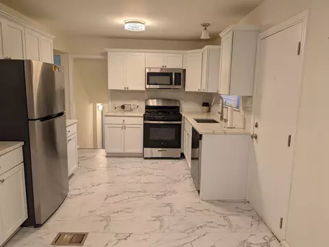 Kitchen - 1722 168th St, Hazel Crest, IL 60429 photo 1 of 1