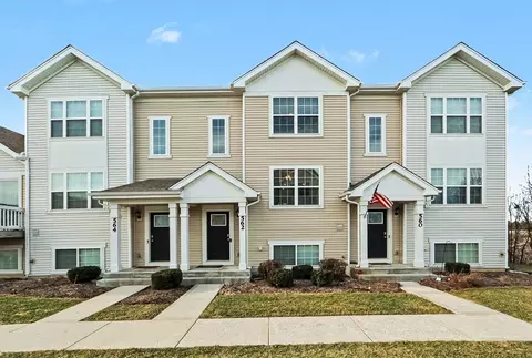 562 Spring Leaf Dr, Joliet, IL 60431