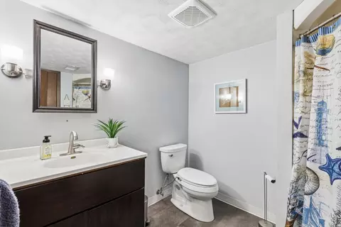 Bath - 2501 2nd St, Moline, IL 61265 photo 2 of 2