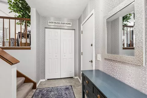 Entry Way - 2501 2nd St, Moline, IL 61265 photo 2 of 3