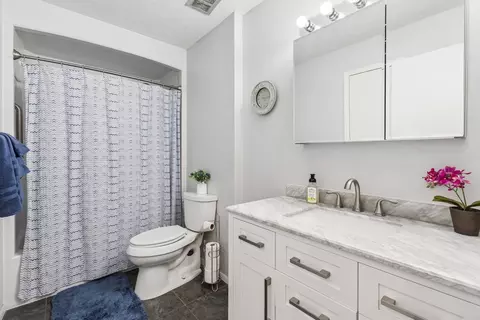 Bath - 2501 2nd St, Moline, IL 61265 photo 1 of 2