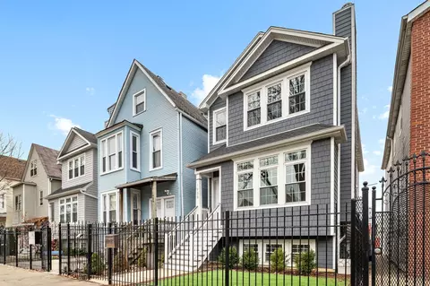 1938 N Ridgeway Ave, Chicago, IL 60647