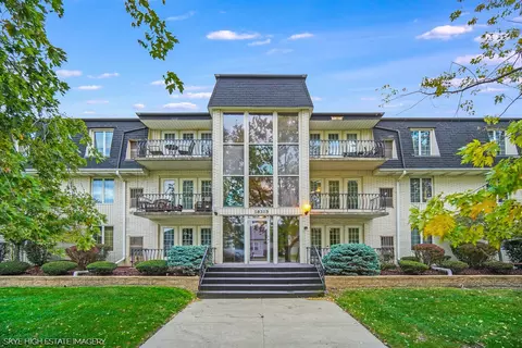 18315 Burnham Ave #204, Lansing, IL 60438
