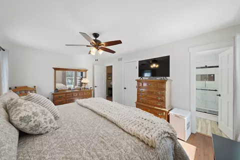 Bedroom - 11 N215 Capulet Cir, Elgin, IL 60124 photo 1 of 4