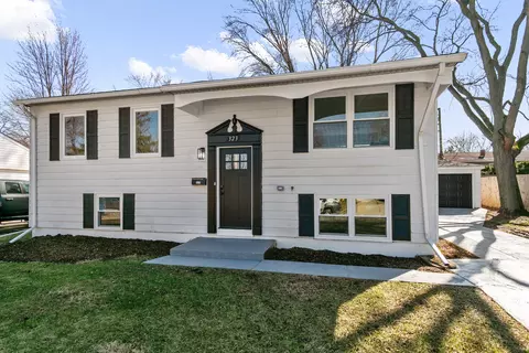 323 Mark Ave, Glendale Heights, IL 60139