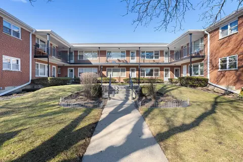 720 N Western Ave #4, Park Ridge, IL 60068