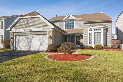 1332 Edington Ln, Mundelein, IL 60060