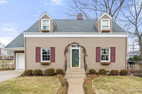 145 East Rd, Glen Ellyn, IL 60137