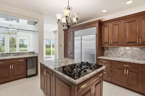 Kitchen - 525 Highlington Ct, Beecher, IL 60401 photo 1 of 4