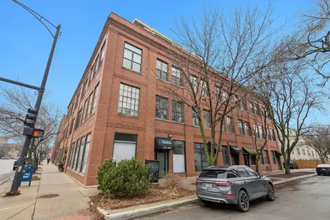 2401 W Ohio St #21, Chicago, IL 60612