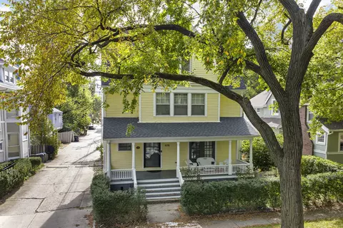 416 Greenwood St, Evanston, IL 60201