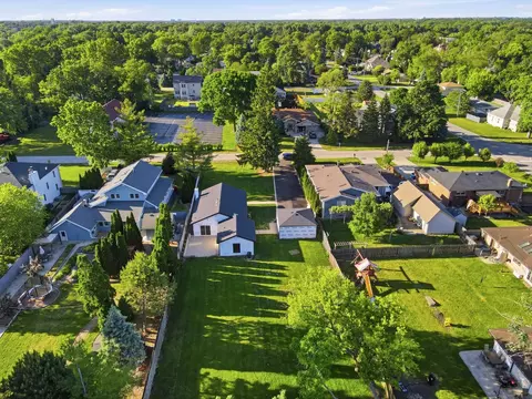 View/Area - 134 E Morrison Ave, Mount Prospect, IL 60056 photo 1 of 3