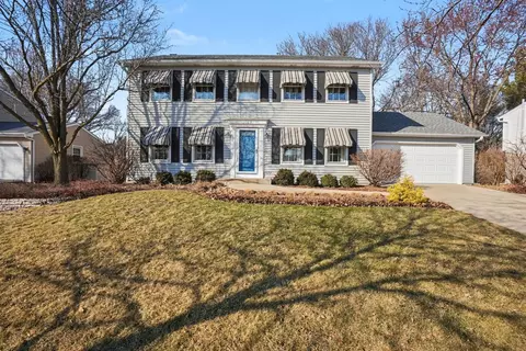 1007 River Oak Dr, Naperville, IL 60565