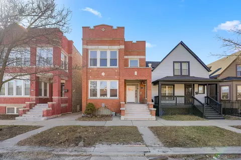 7532 S Champlain Ave, Chicago, IL 60619