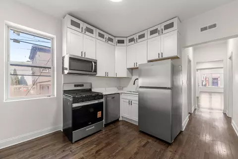 Kitchen - 7532 S Champlain Ave, Chicago, IL 60619 photo 4 of 4