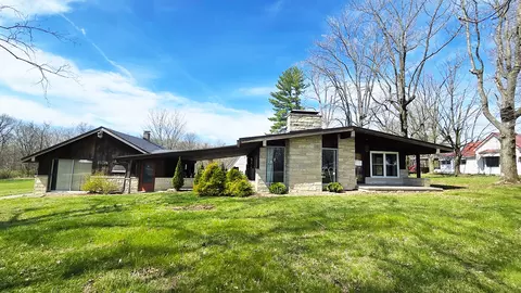 15019 N Illnois Hwy 37, Mount Vernon, IL 62864