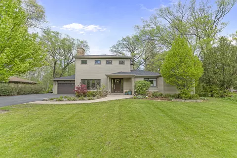 3525 Old Mill Rd, Highland Park, IL 60035