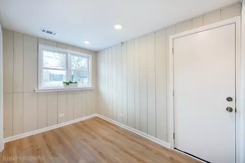 Other - 305 E Country Dr, Bartlett, IL 60103 photo 1 of 6