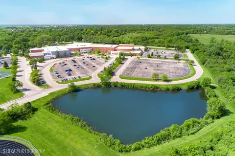 View/Area - 305 E Country Dr, Bartlett, IL 60103 photo 2 of 2