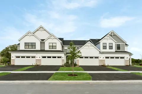 15455 W Amelia Cir, Lockport, IL 60441