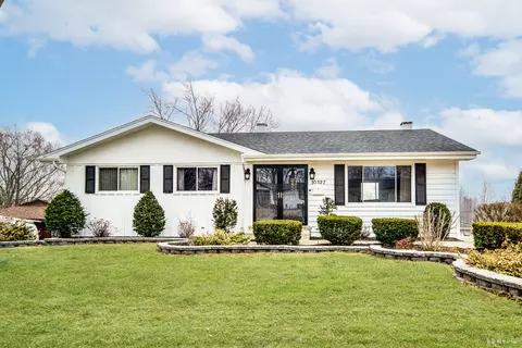 10327 Hilltop Dr, Orland Park, IL 60462